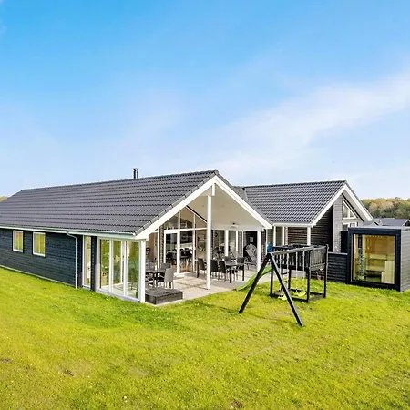 Feriehus 16 Person In Sydals *