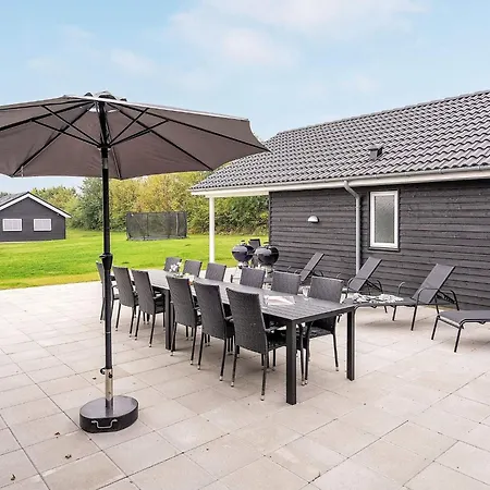 16 Person In Sydals Feriehus *